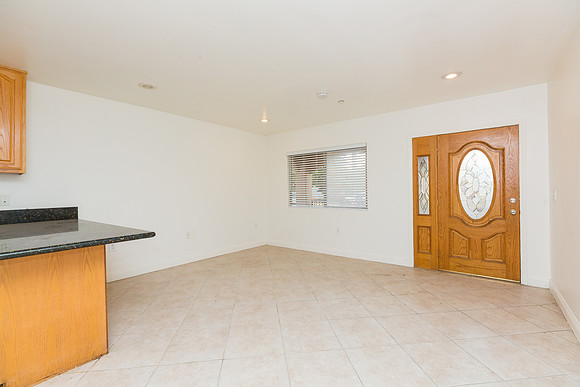 208 E 120th St - Real Estate Photographer Los Angeles - David England Photographer-16