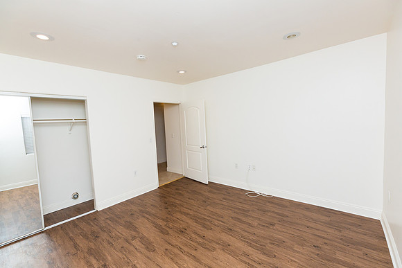 208 E 120th St - Real Estate Photographer Los Angeles - David England Photographer-32