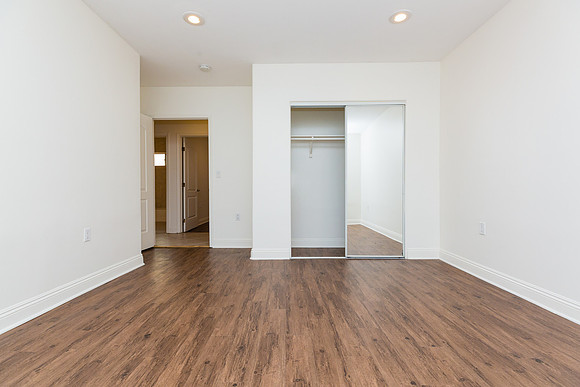 208 E 120th St - Real Estate Photographer Los Angeles - David England Photographer-53