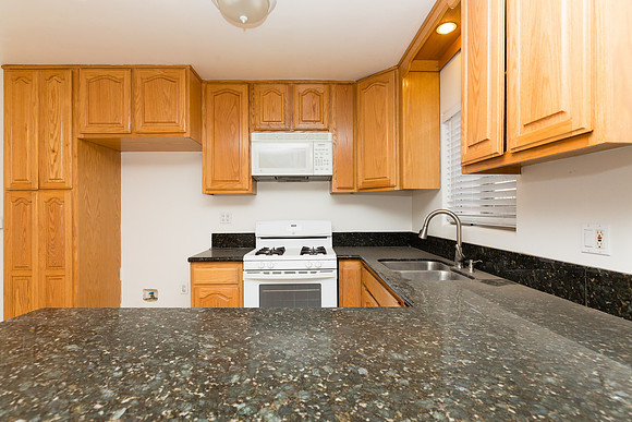 208 E 120th St - Real Estate Photographer Los Angeles - David England Photographer-24