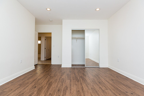 208 E 120th St - Real Estate Photographer Los Angeles - David England Photographer-54