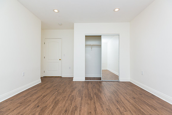 208 E 120th St - Real Estate Photographer Los Angeles - David England Photographer-55