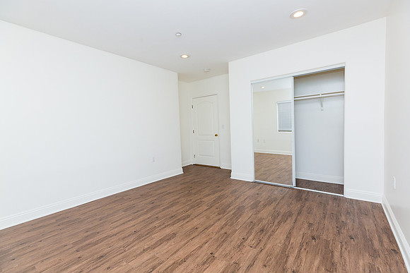 208 E 120th St - Real Estate Photographer Los Angeles - David England Photographer-59