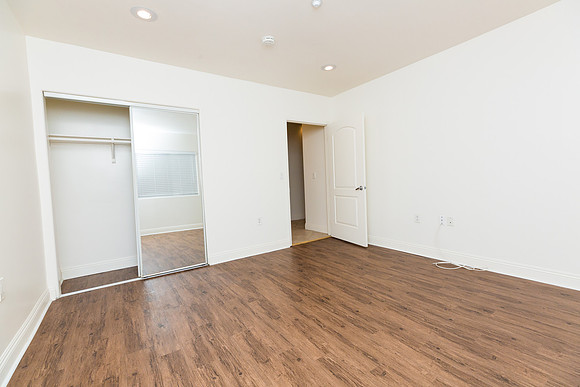 208 E 120th St - Real Estate Photographer Los Angeles - David England Photographer-36