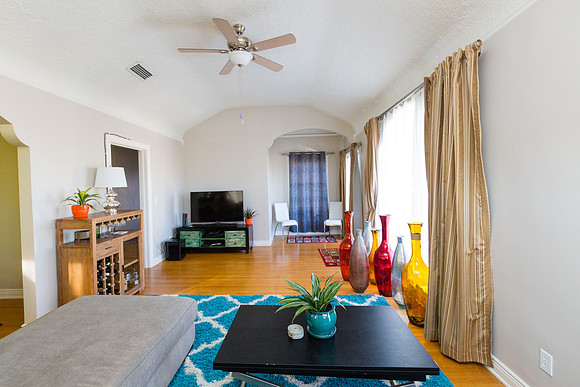 Real Estate Photographer Belmont Heights