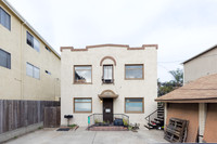 751 St Louis Ave-006
