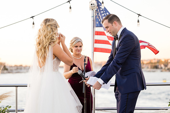 Wedding Photos Endless Dreams - City Experiences By Hornblower-429