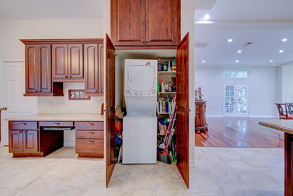 12219 Darlington Ave-Interior-026
