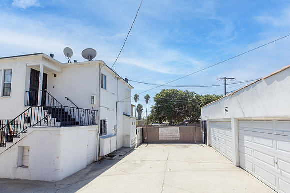 7835 S Normandie Ave- Exterior-010