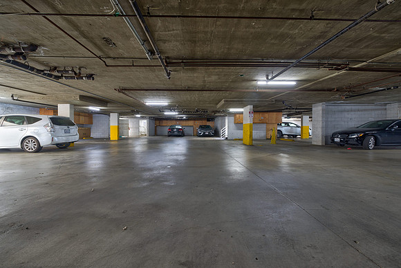 456 Mrytle St Exterior-019