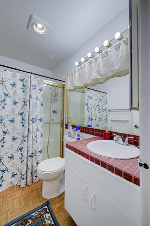 456 Mrytle St Interior-012
