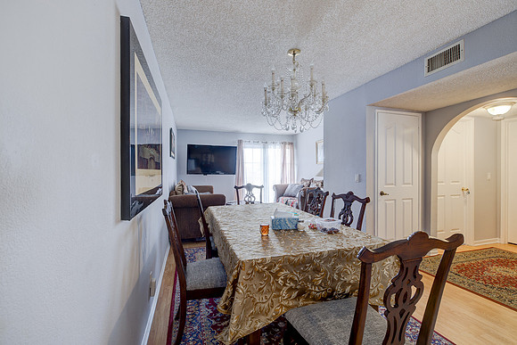 456 Mrytle St Interior-026
