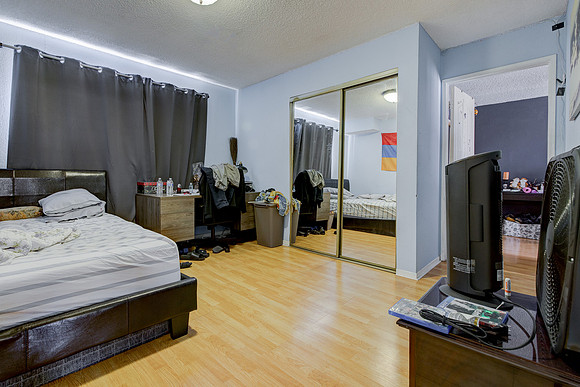 456 Mrytle St Interior-051