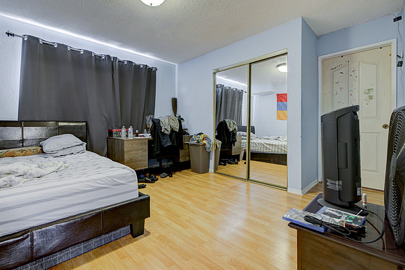 456 Mrytle St Interior-052