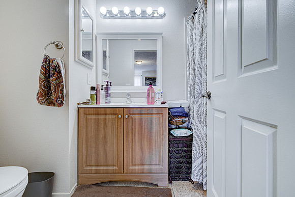 456 Mrytle St Interior-064