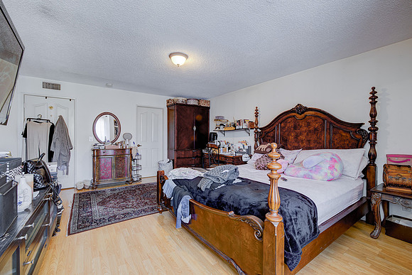 456 Mrytle St Interior-061