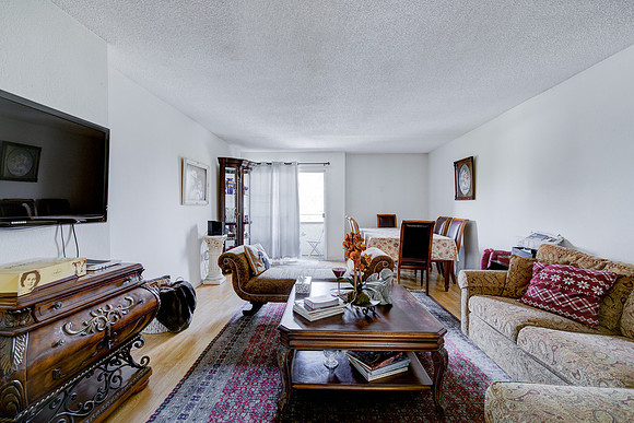 456 Mrytle St Interior-070
