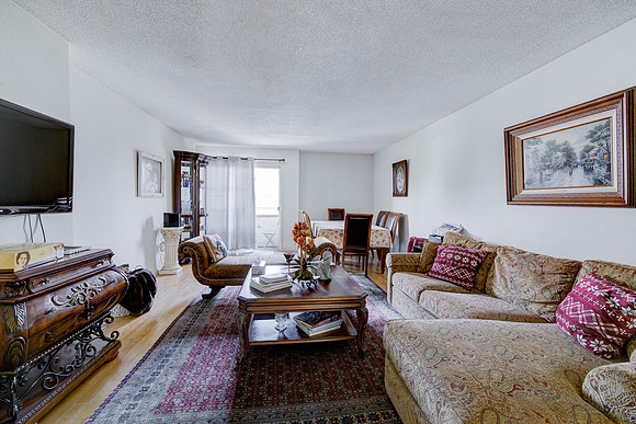 456 Mrytle St Interior-071