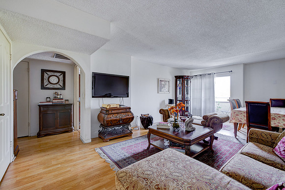 456 Mrytle St Interior-074