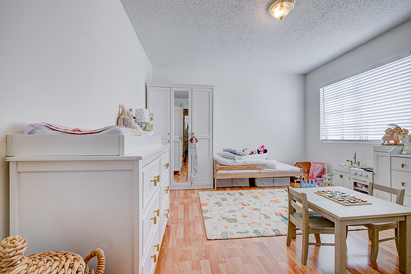 456 Mrytle St Interior-086