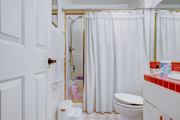 456 Mrytle St Interior-090