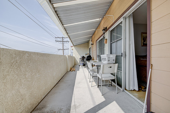 456 Mrytle St Interior-041
