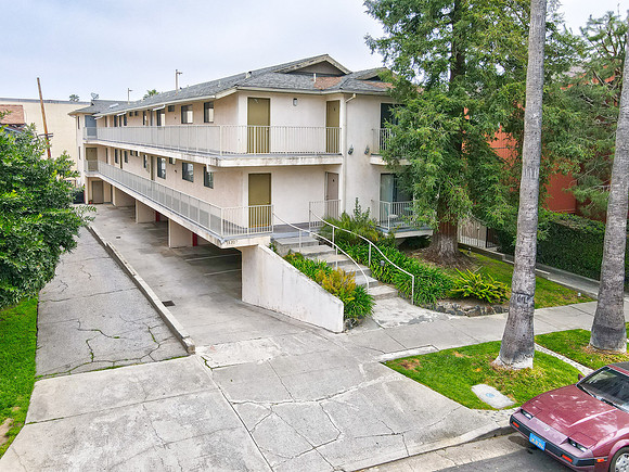 14327 Dickens St Drone-002
