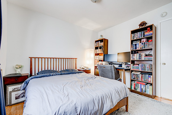 14327 Dickens St Interior-033