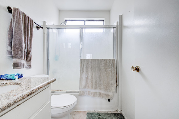 14327 Dickens St Interior-035
