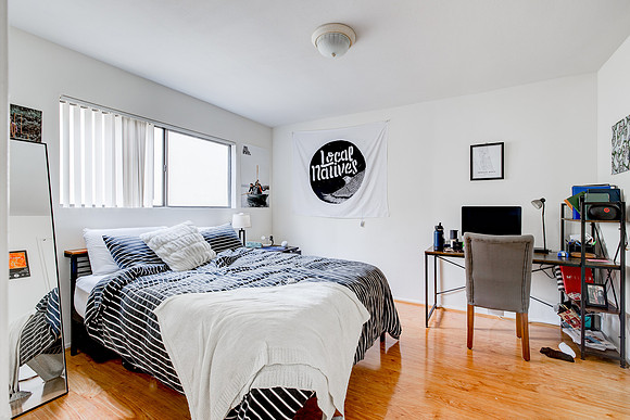 14327 Dickens St Interior-039