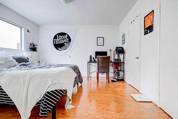 14327 Dickens St Interior-041