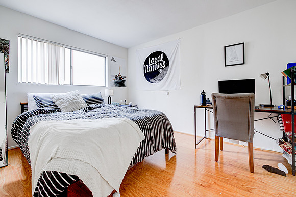 14327 Dickens St Interior-043