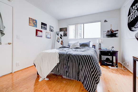 14327 Dickens St Interior-045