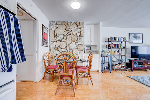 14327 Dickens St Interior-050