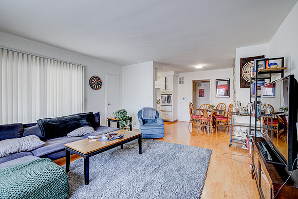 14327 Dickens St Interior-058