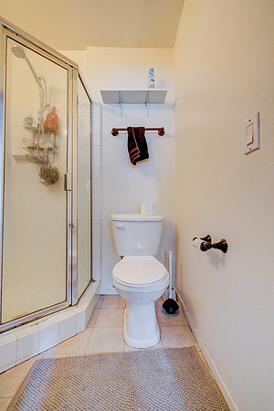 14327 Dickens St Interior-064