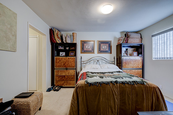 14327 Dickens St Interior-002