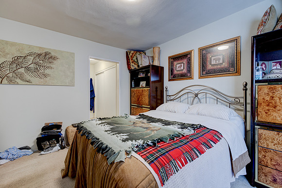 14327 Dickens St Interior-003
