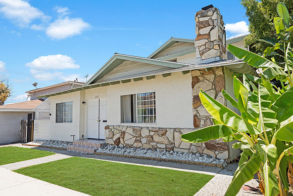 Real Estate Photographer Signal Hill Ca