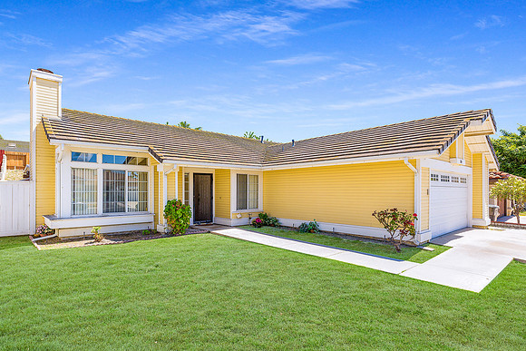 884 Glenwood Dr - Real Estate Photographer Long Beach Edit-6