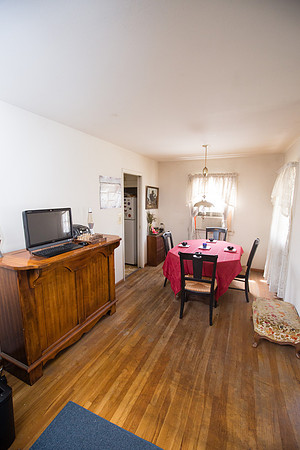 2569 Spruce St-9