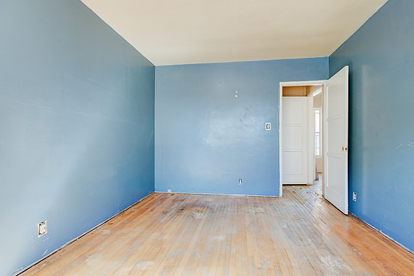 7835 S Normandie Ave-016