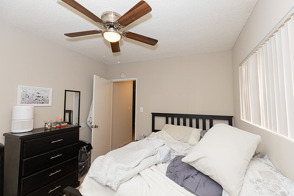 3520 Elm Ave-008