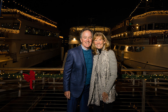 Christmas Boat Parade Newport Beach - Mojo Yacht-008