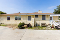 8330 Kittyhwk Ave-004