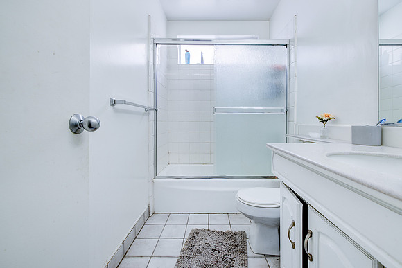 3729 Glendon Ave Interior-054