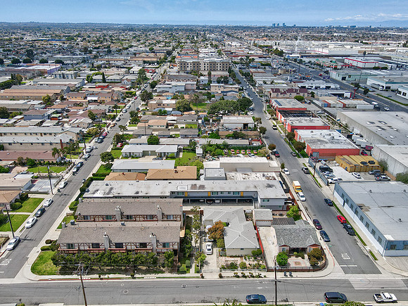 1615 W 145th St Gardena-010