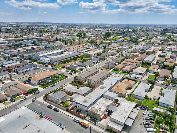 1615 W 145th St Gardena-015