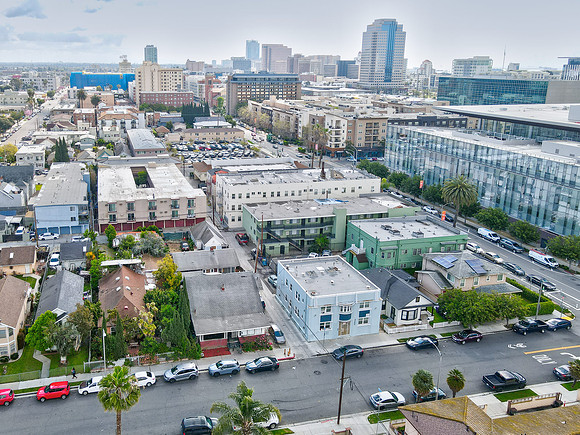 326 Daisy Ave Long Beach-004