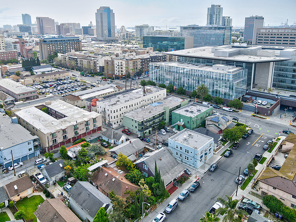 326 Daisy Ave Long Beach-006
